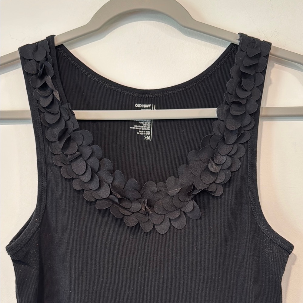 Petal Detail Tank